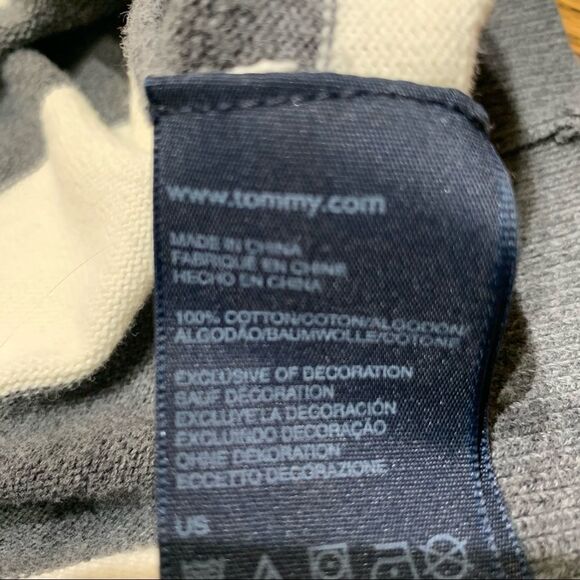 Tommy Hilfiger Long Sleeve Gray & White Wide Stripe Cotton Knit Sweater XL RG/XG - Picture 5 of 7